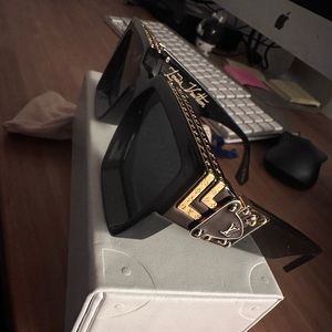 Louis Vuitton 1.1 Millionaires